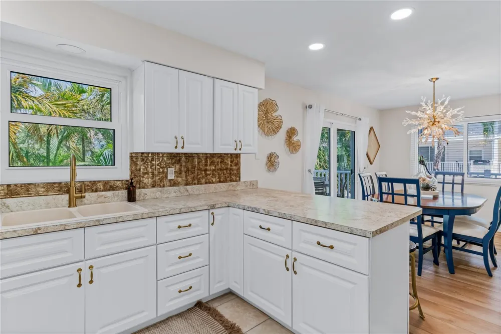 115 CANAL AVENUE #3 Indian Rocks Beach, FL 33785