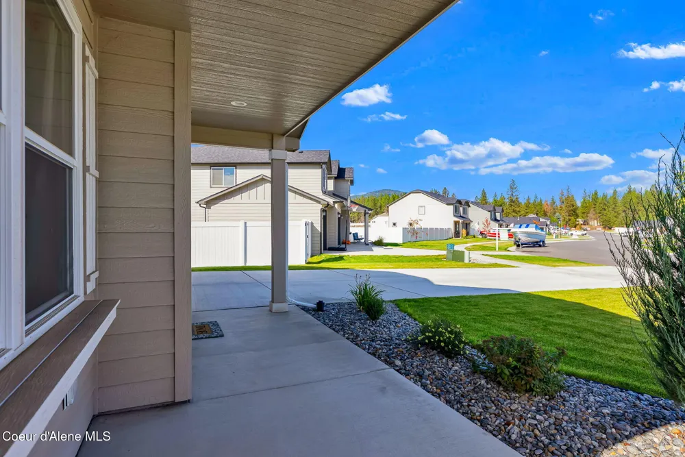 16167 Hadley Loop Rathdrum, ID 83858