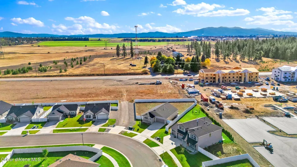 16167 Hadley Loop Rathdrum, ID 83858