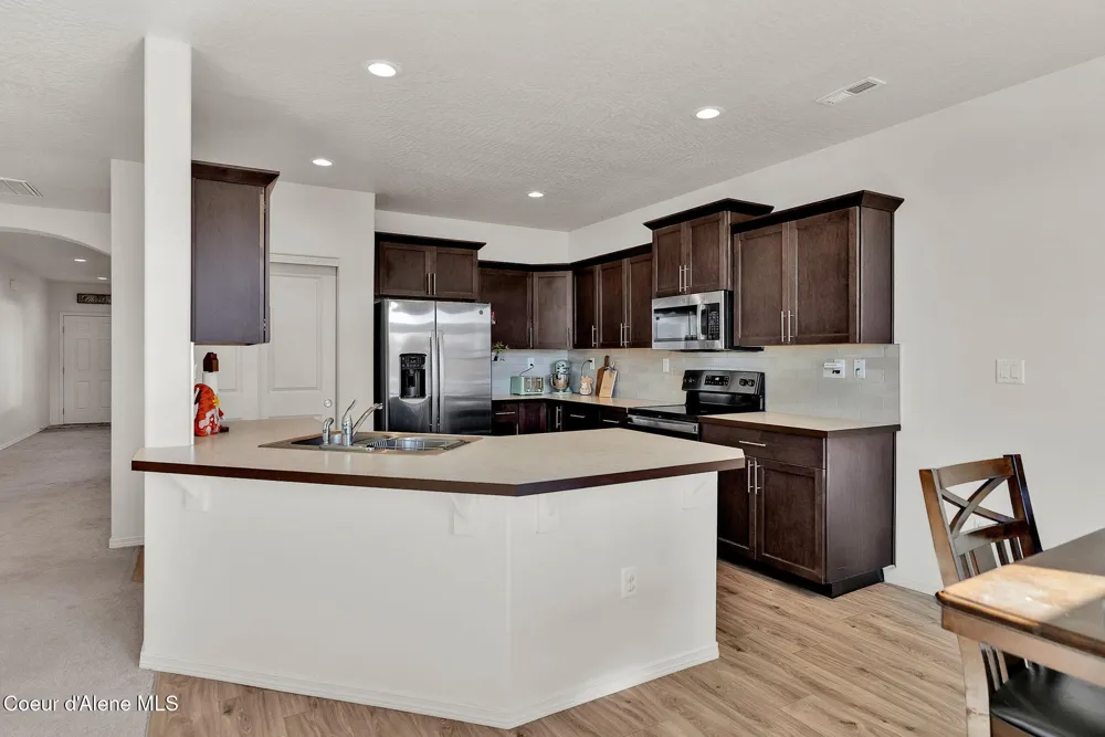16167 Hadley Loop Rathdrum, ID 83858