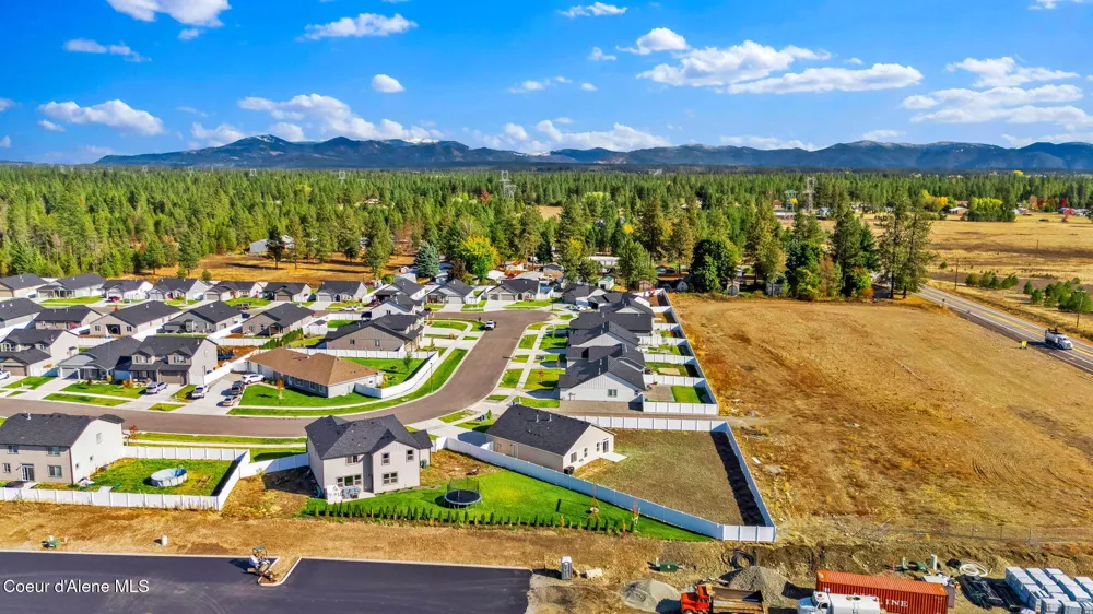 16167 Hadley Loop Rathdrum, ID 83858