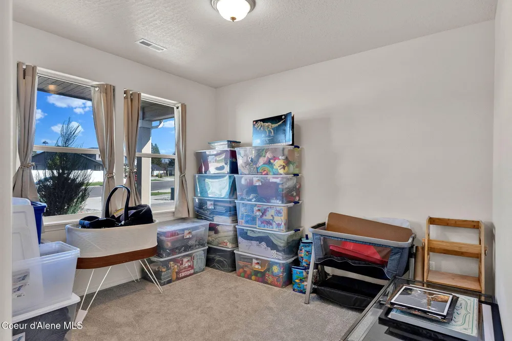16167 Hadley Loop Rathdrum, ID 83858