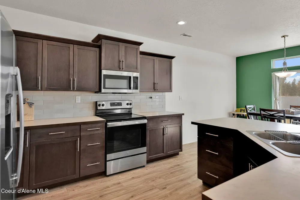 16167 Hadley Loop Rathdrum, ID 83858
