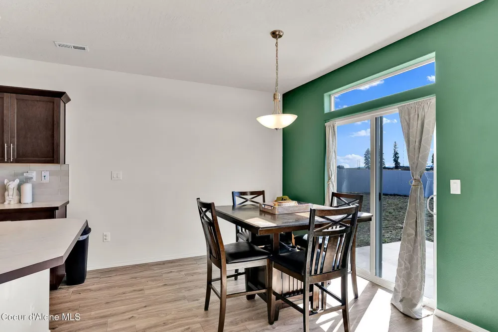 16167 Hadley Loop Rathdrum, ID 83858