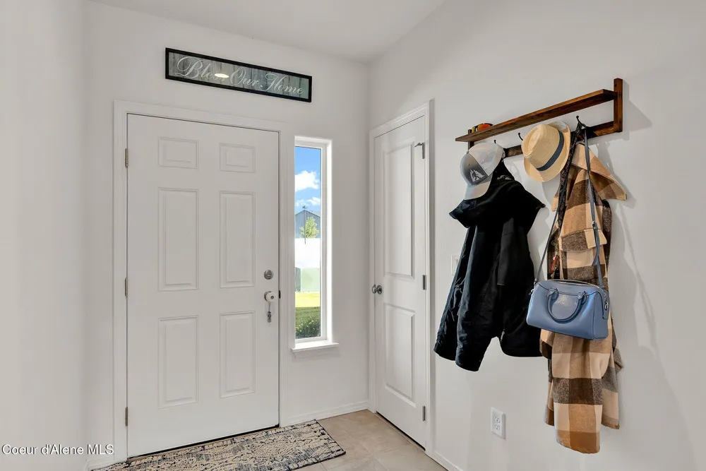 16167 Hadley Loop Rathdrum, ID 83858