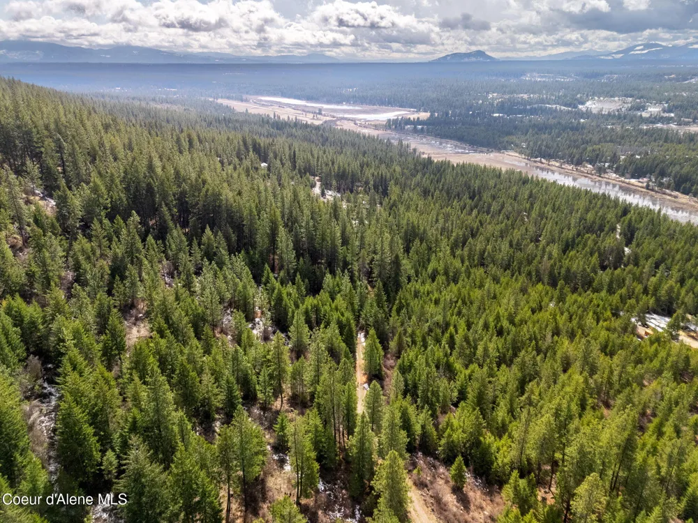NNA Quiet Heights Rd. Athol, ID 83801