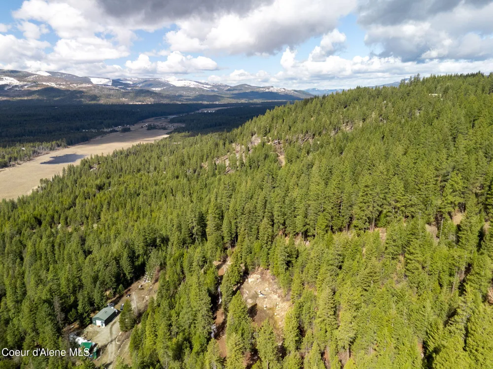 NNA Quiet Heights Rd. Athol, ID 83801