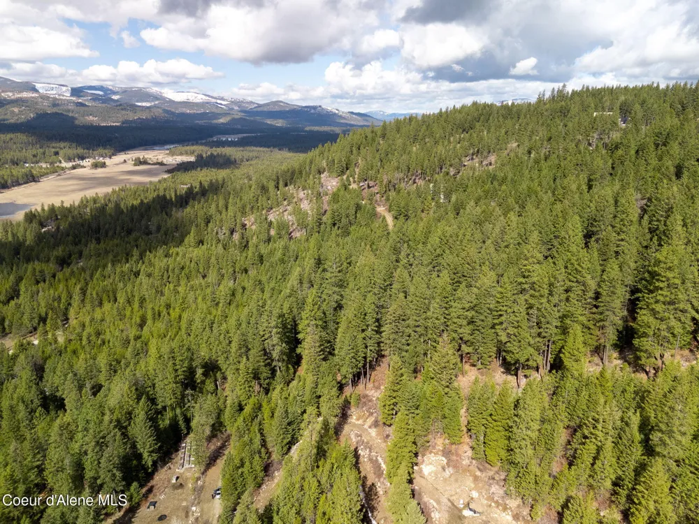 NNA Quiet Heights Rd. Athol, ID 83801