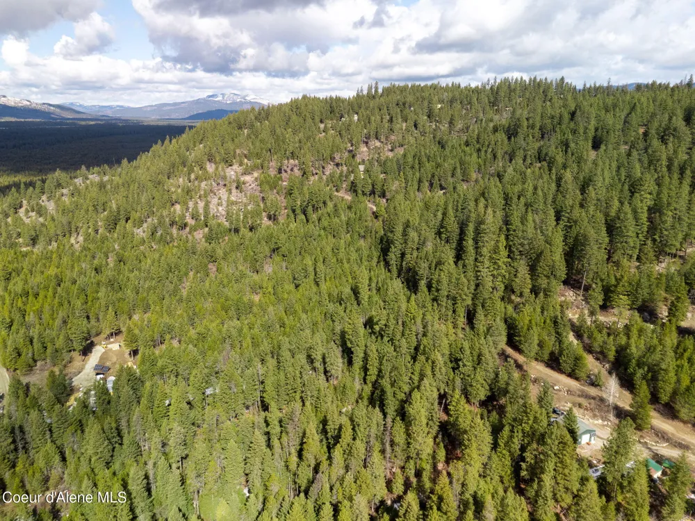 NNA Quiet Heights Rd. Athol, ID 83801