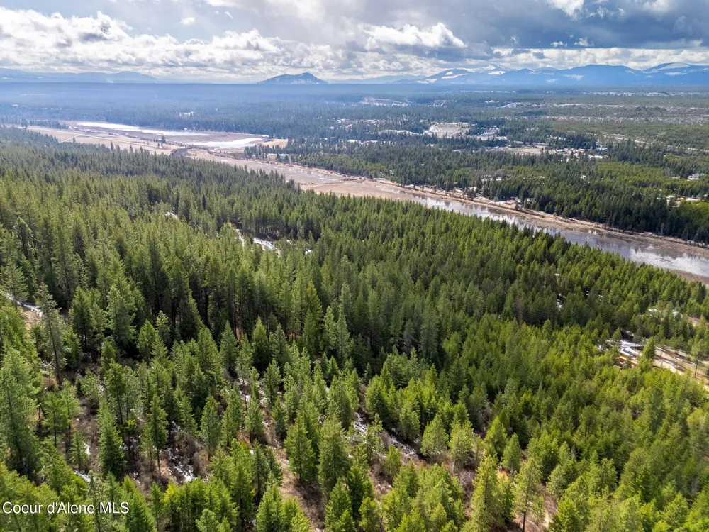 NNA Quiet Heights Rd. Athol, ID 83801