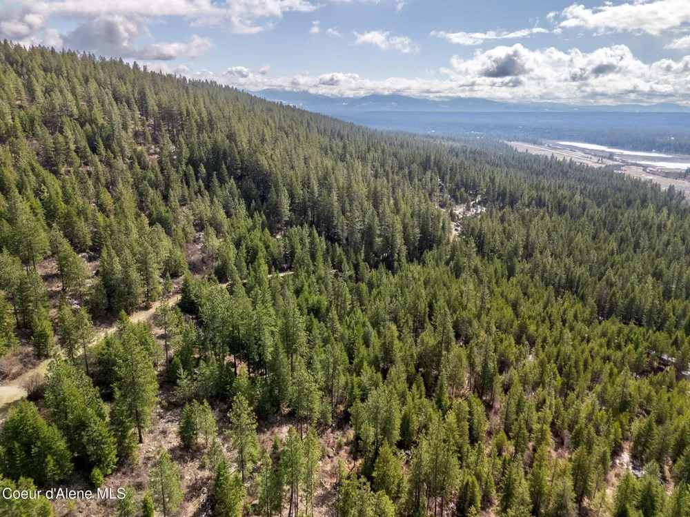 NNA Quiet Heights Rd. Athol, ID 83801