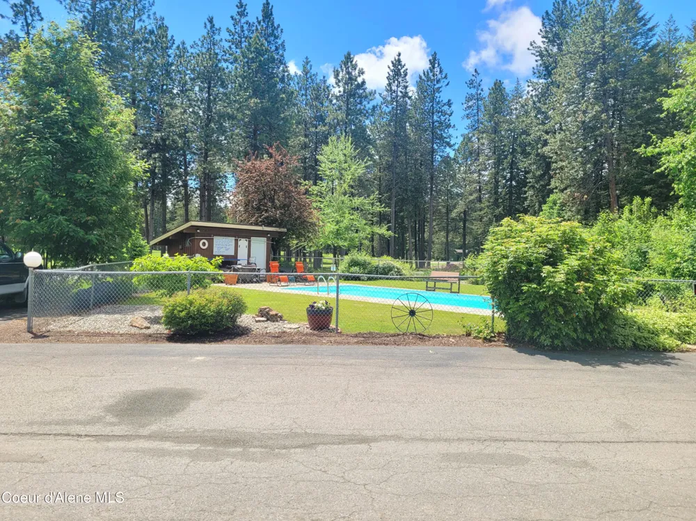 5305 W FAIRWAY LANE #19 Rathdrum, ID 83858