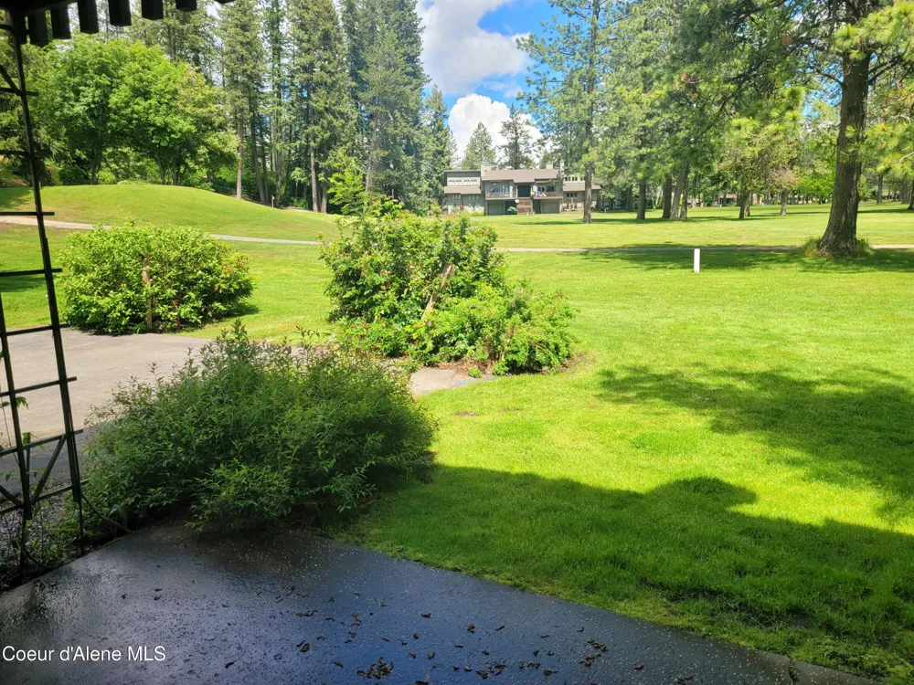 5305 W FAIRWAY LANE #19 Rathdrum, ID 83858