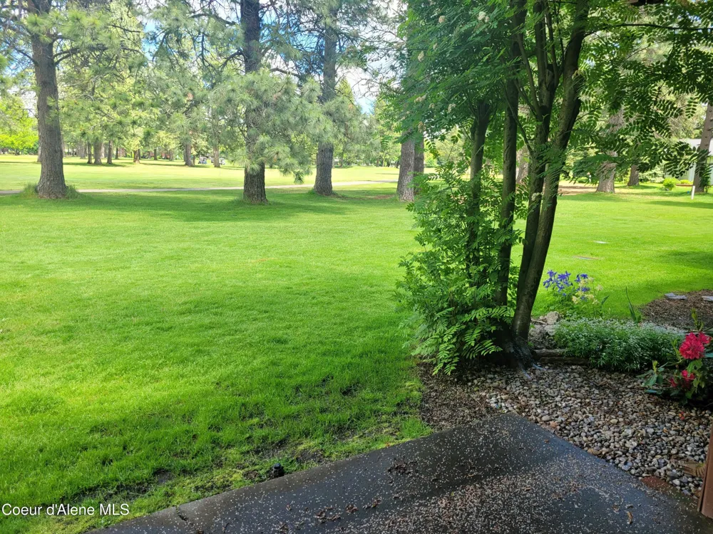 5305 W FAIRWAY LANE #19 Rathdrum, ID 83858