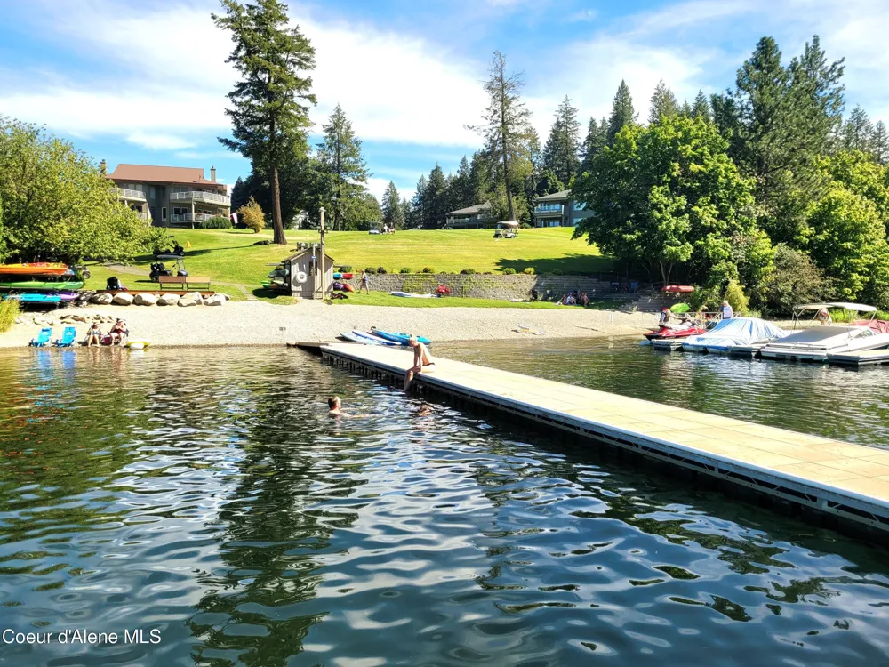 5305 W FAIRWAY LANE #19 Rathdrum, ID 83858
