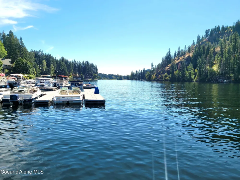 5305 W FAIRWAY LANE #19 Rathdrum, ID 83858