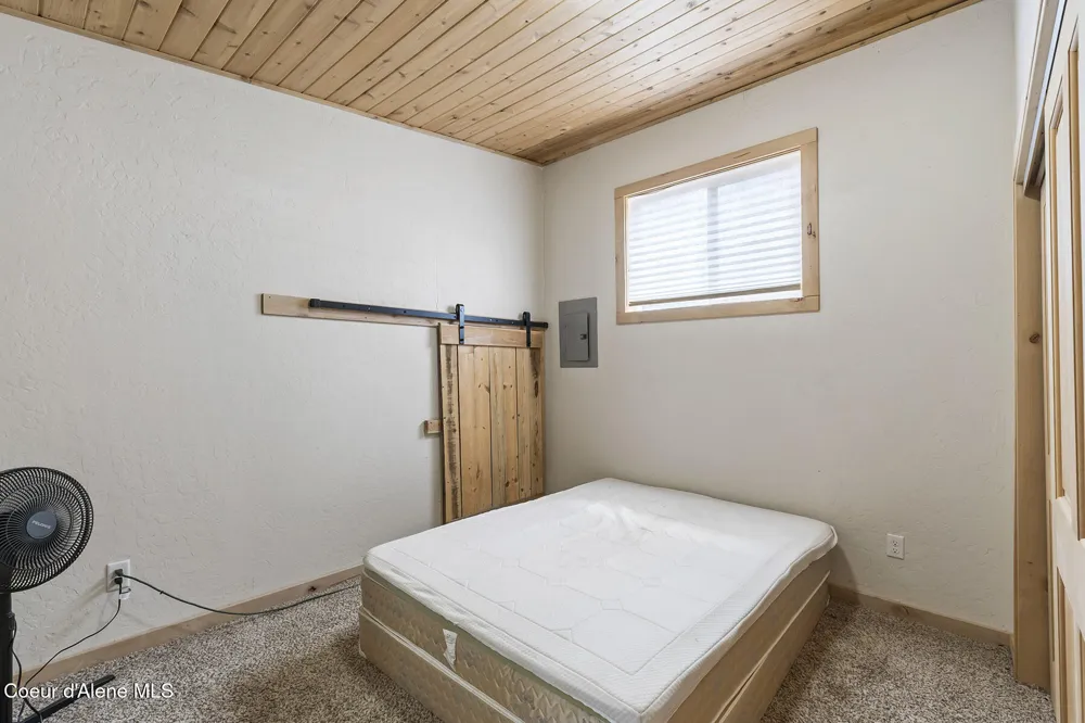 118 Timber Lane Nordman, ID 83848