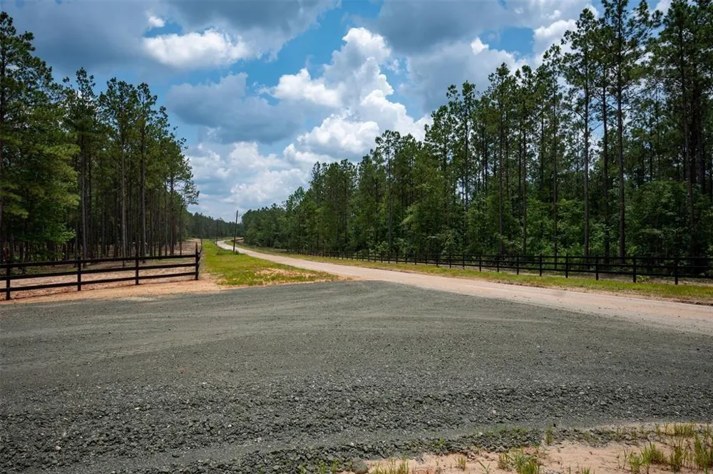 11 Timberland Branch Drive Woodville, TX 75979