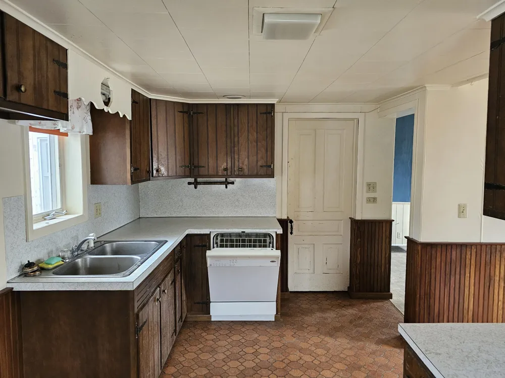 66598 Territorial Road Lawrence, MI 49064