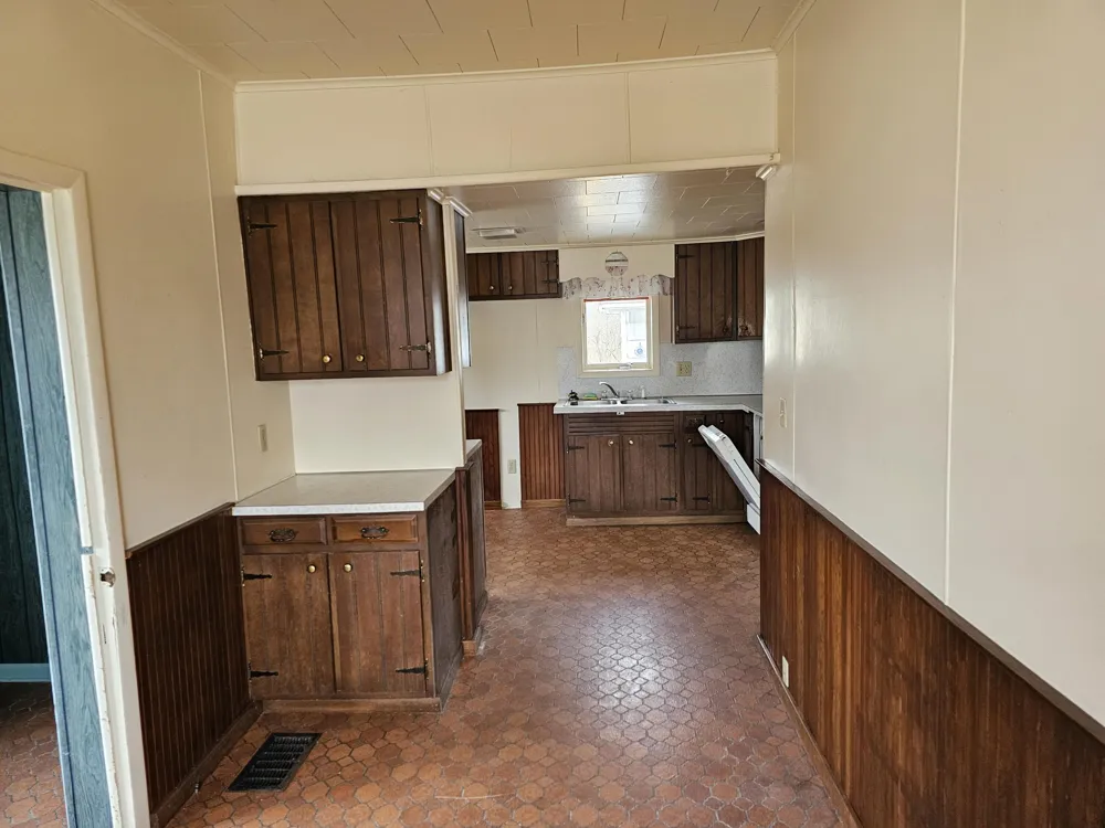 66598 Territorial Road Lawrence, MI 49064