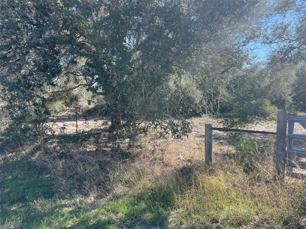 8431 Us-59 South Victoria, TX 77905