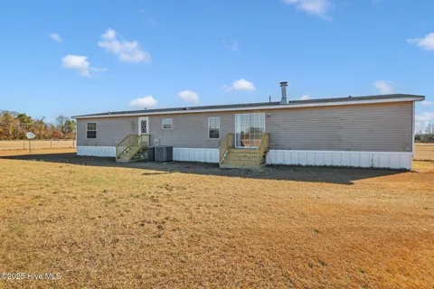 130 Moccasin Trail