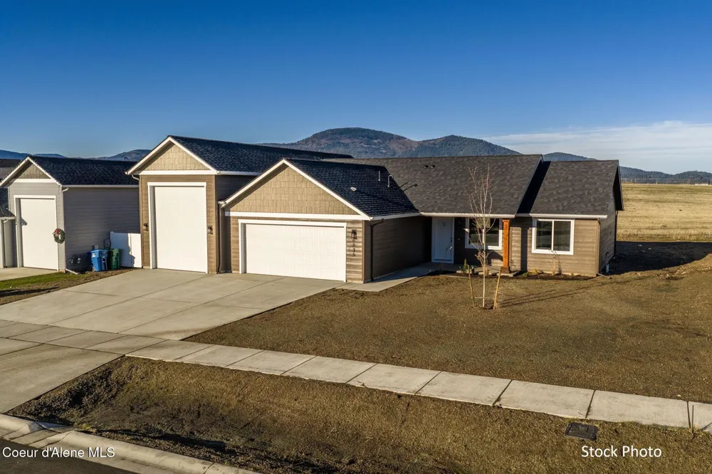 6835 W DALTREY WAY Rathdrum, ID 83858