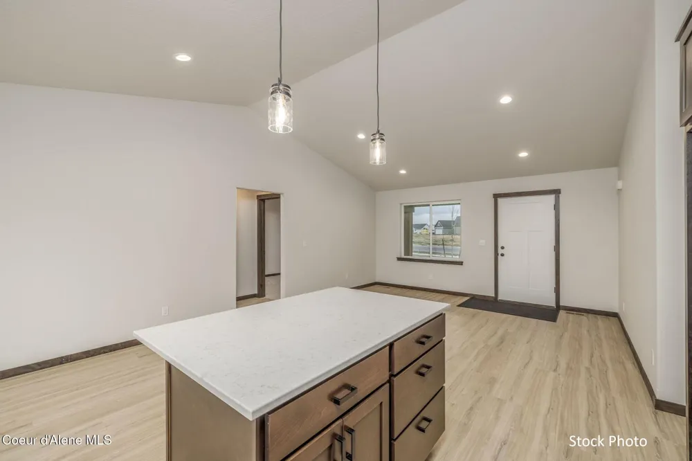 6835 W DALTREY WAY Rathdrum, ID 83858