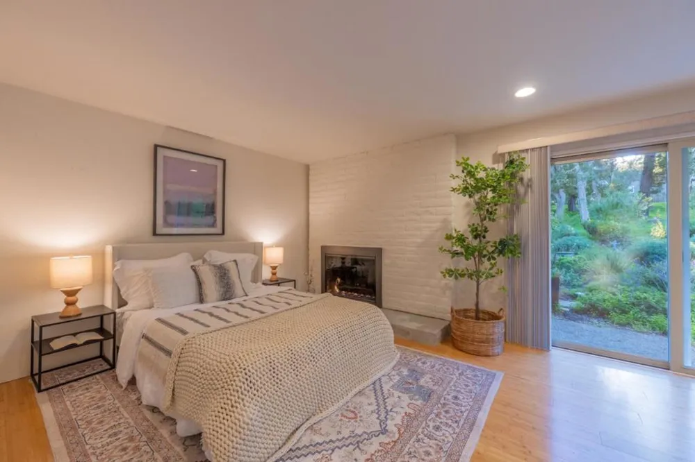 1125 Alta Mesa Road Monterey, CA 93940