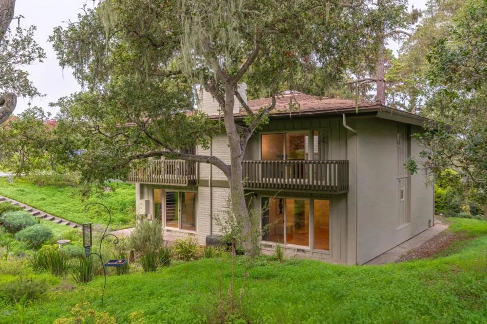 1125 Alta Mesa Road Monterey, CA 93940