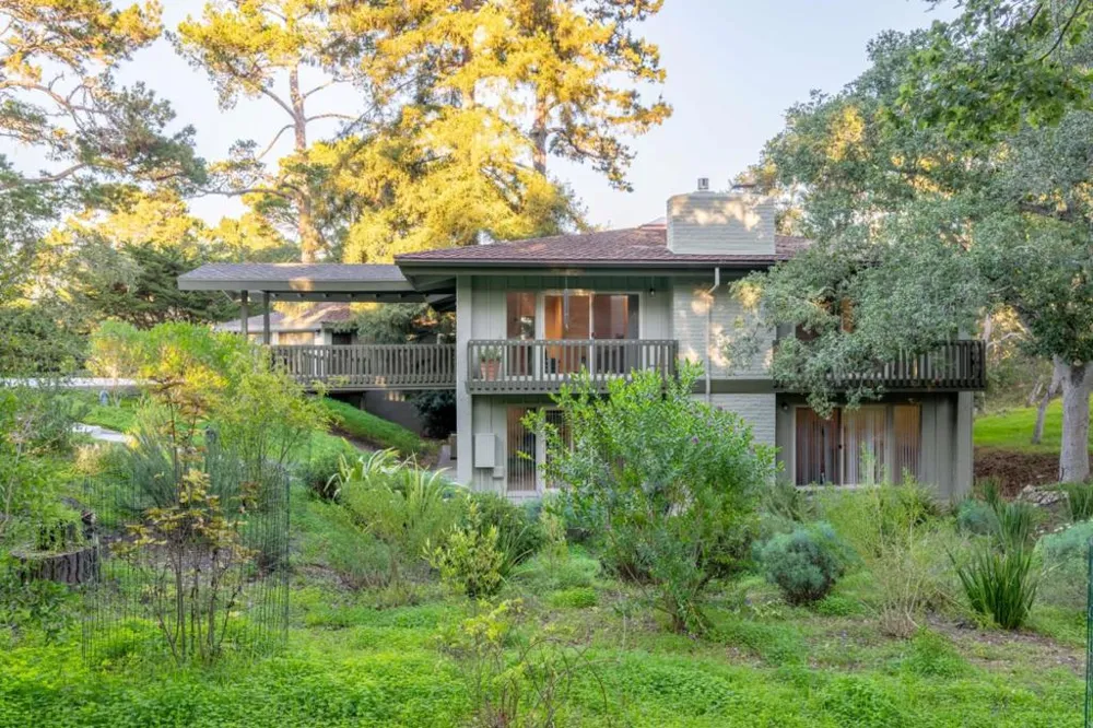 1125 Alta Mesa Road Monterey, CA 93940