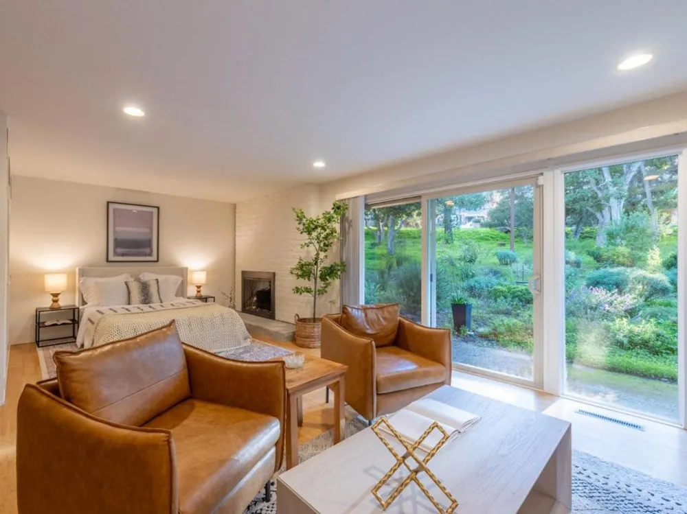 1125 Alta Mesa Road Monterey, CA 93940