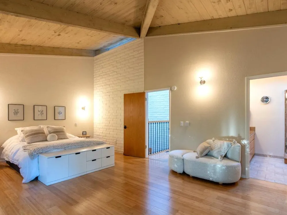 1125 Alta Mesa Road Monterey, CA 93940