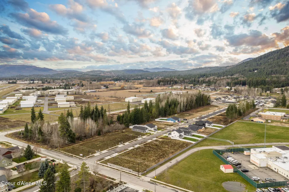 1136 Jersey Street Sandpoint, ID 83864