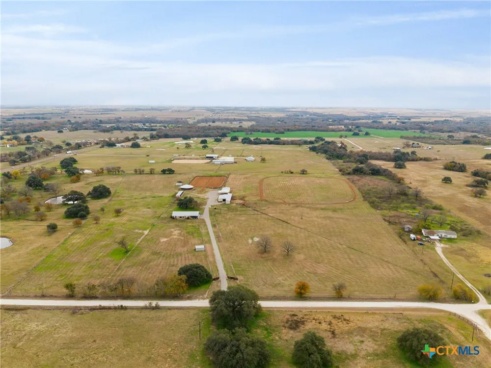 452 County Road 470 Chilton, TX 76632