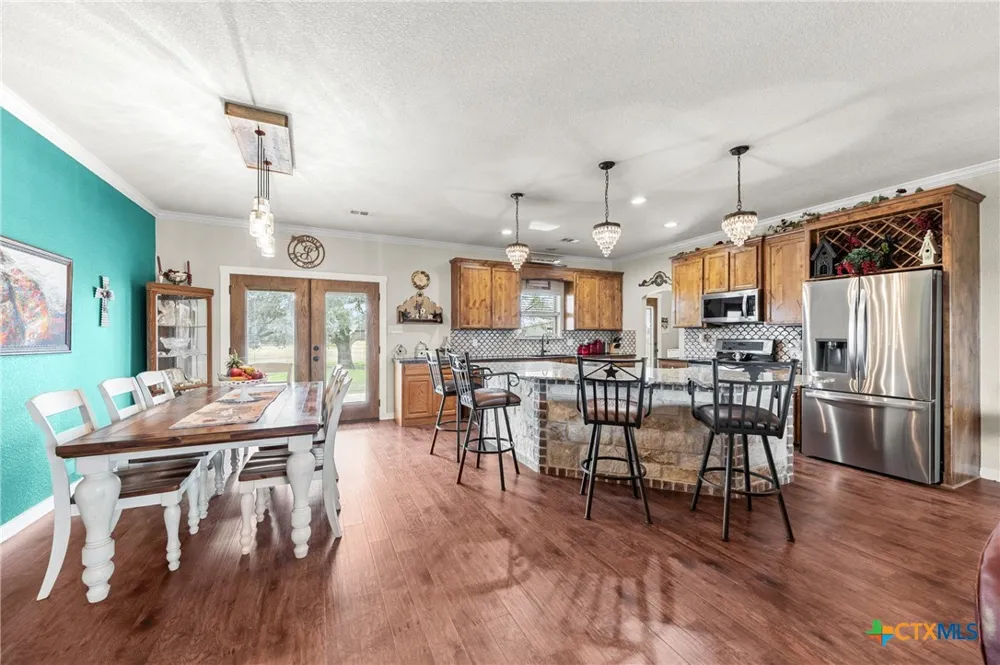 452 County Road 470 Chilton, TX 76632