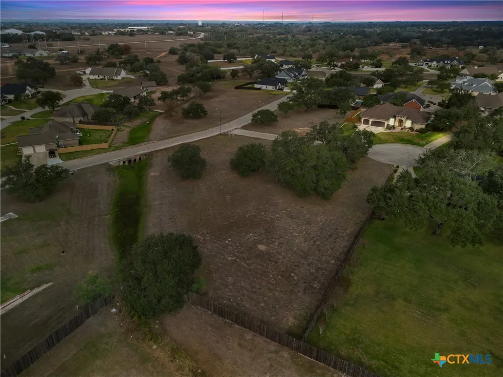 101 Pin Oak Circle Cuero, TX 77954