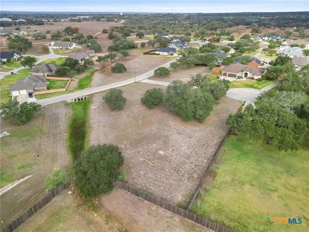 101 Pin Oak Circle Cuero, TX 77954