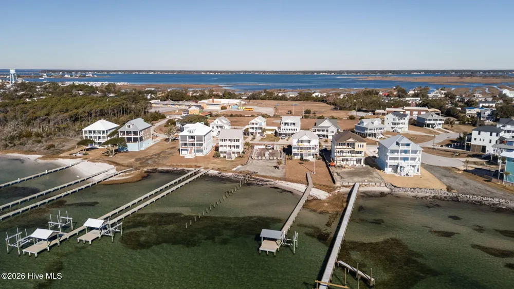 127 Sound Point Drive Harkers Island, NC 28531