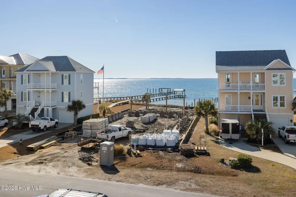 127 Sound Point Drive Harkers Island, NC 28531
