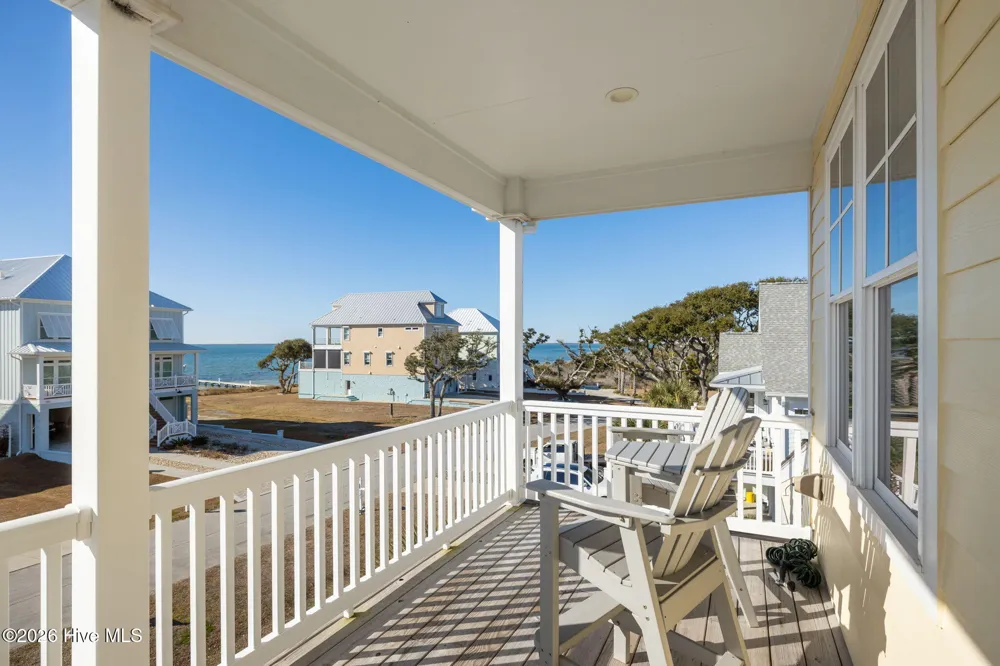 127 Sound Point Drive Harkers Island, NC 28531