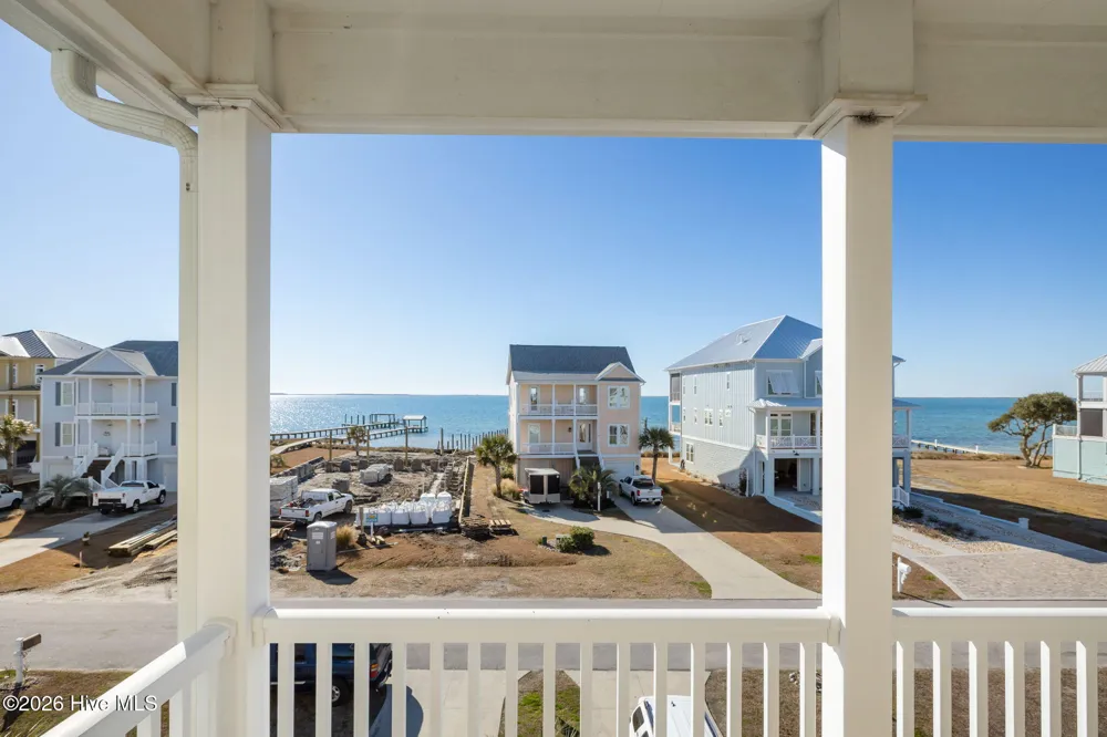 127 Sound Point Drive Harkers Island, NC 28531