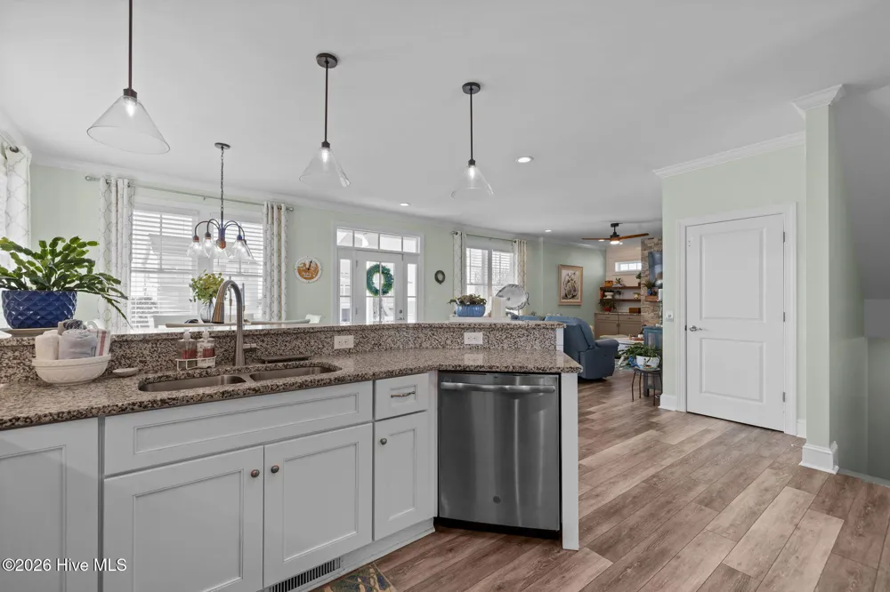 127 Sound Point Drive Harkers Island, NC 28531