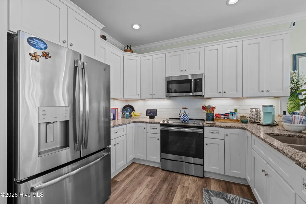 127 Sound Point Drive Harkers Island, NC 28531