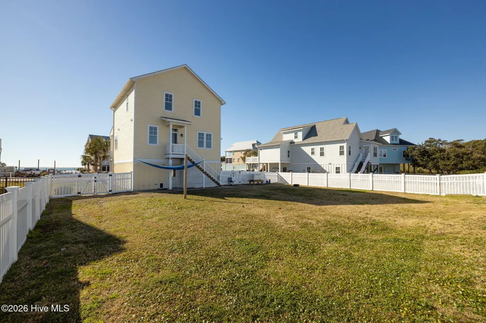 127 Sound Point Drive Harkers Island, NC 28531