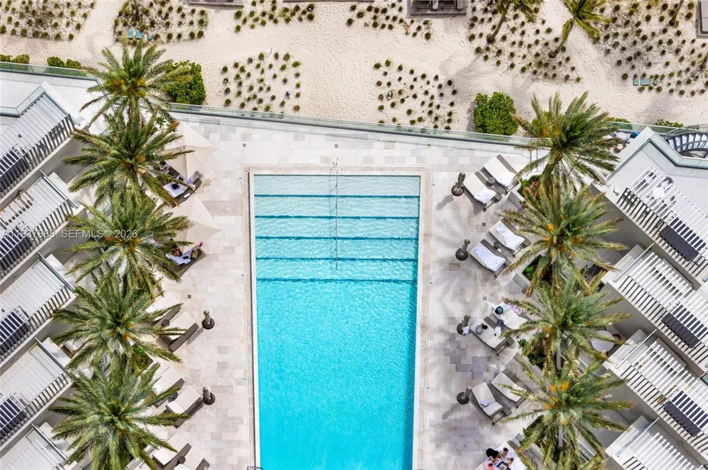 18501 Collins Ave #2502 Sunny Isles Beach, FL 33160