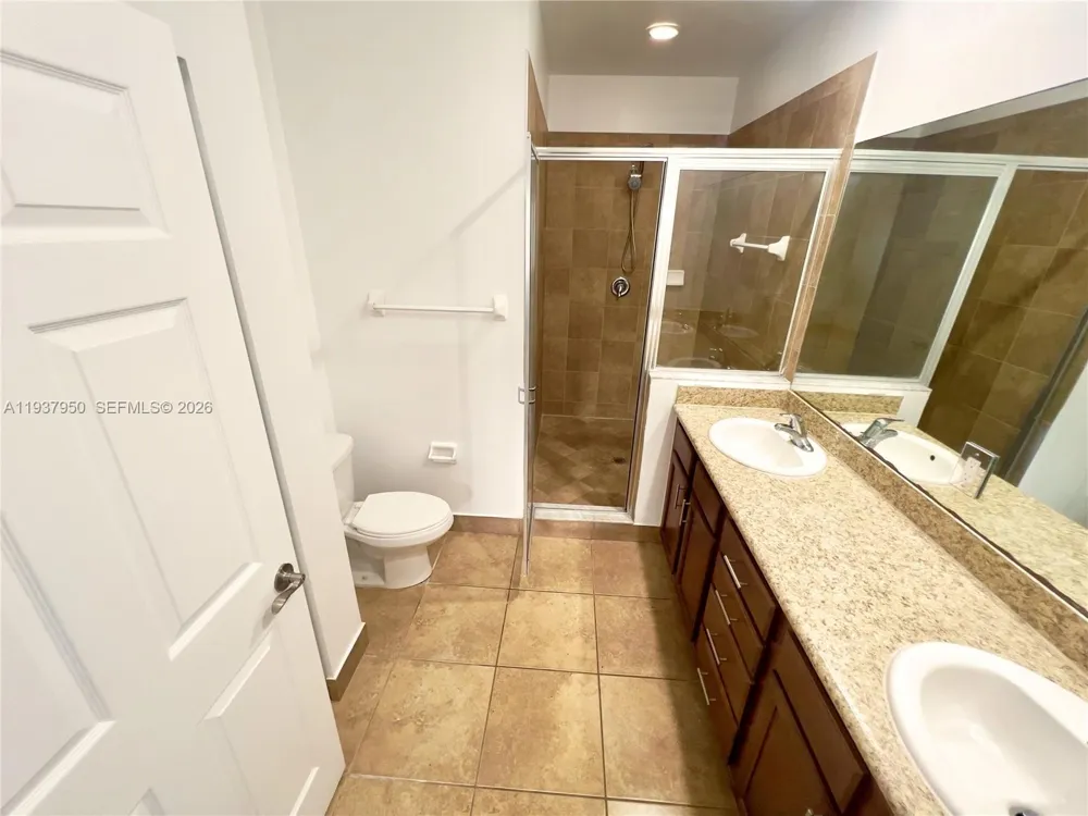 5906 Woodlands Blvd Tamarac, FL 33319
