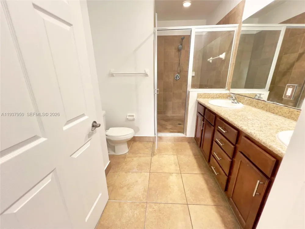 5906 Woodlands Blvd Tamarac, FL 33319