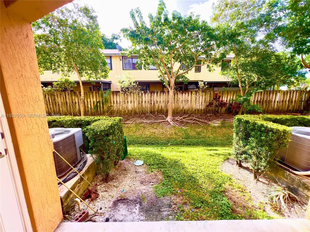 5906 Woodlands Blvd Tamarac, FL 33319
