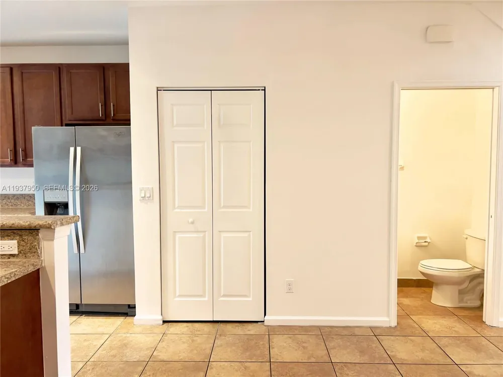 5906 Woodlands Blvd Tamarac, FL 33319